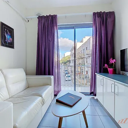 Sunny In Mellieha *
